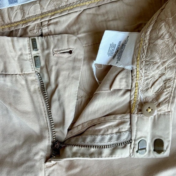 Vintage GAP Khaki 100 % Cotton Roll Cuff Capri Pants - Size 6 - Picture 5 of 11